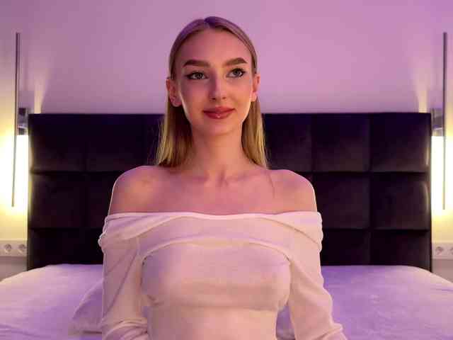 DiamondLily webcam
