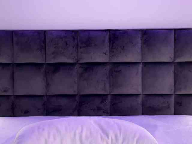 DiamondLily webcam