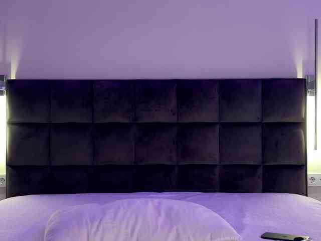 DiamondLily webcam