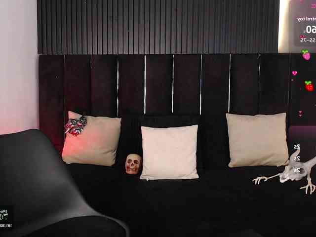 tiana-glow webcam