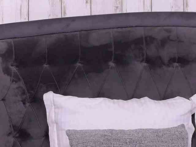 SweetAnisia webcam