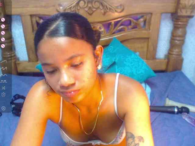AngelicaBlue webcam