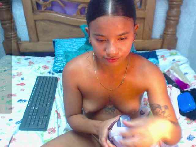 AngelicaBlue webcam