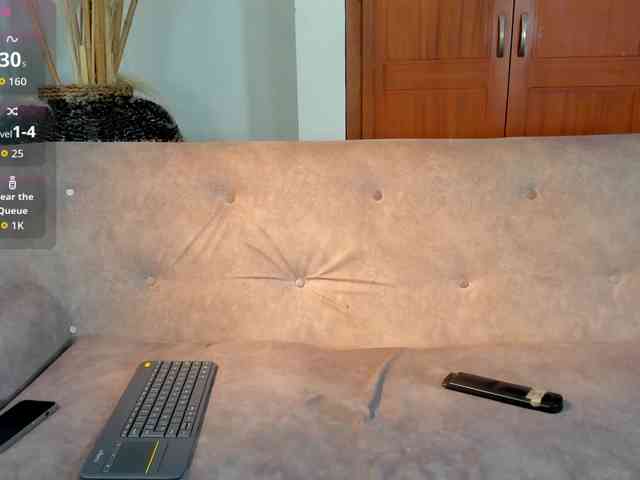 MariaFoxx webcam