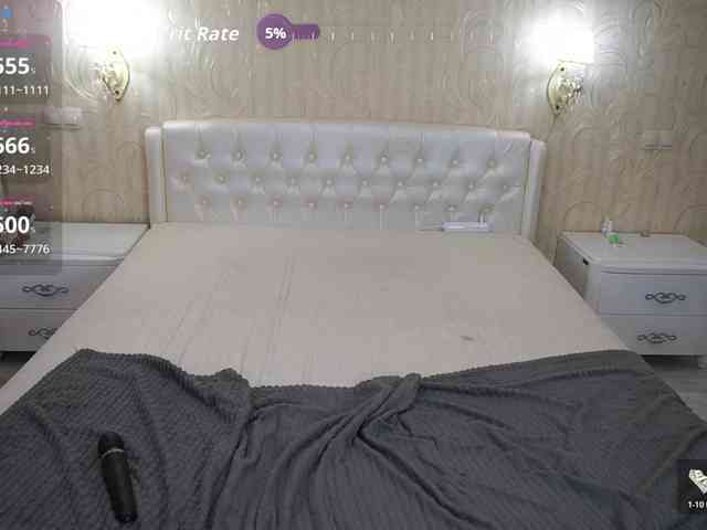 MiaVienne webcam