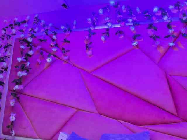 VictoriaRossy webcam