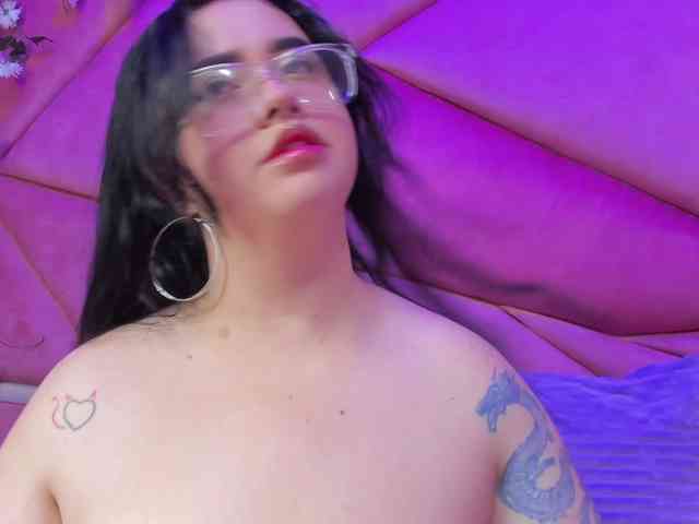 VictoriaRossy webcam