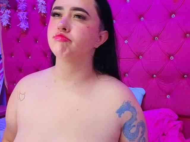 VictoriaRossy webcam