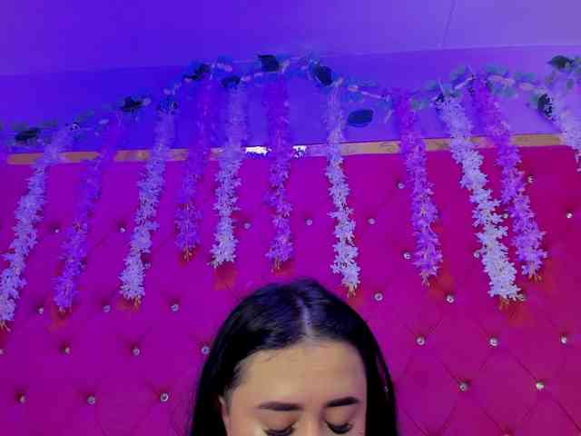VictoriaRossy webcam