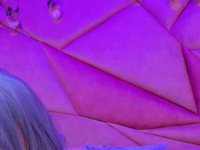 VictoriaRossy webcam