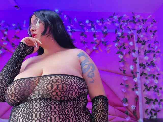 VictoriaRossy webcam