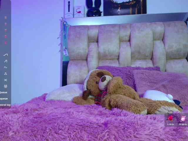 DakotaRobbins webcam