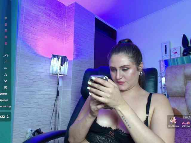 DakotaRobbins webcam