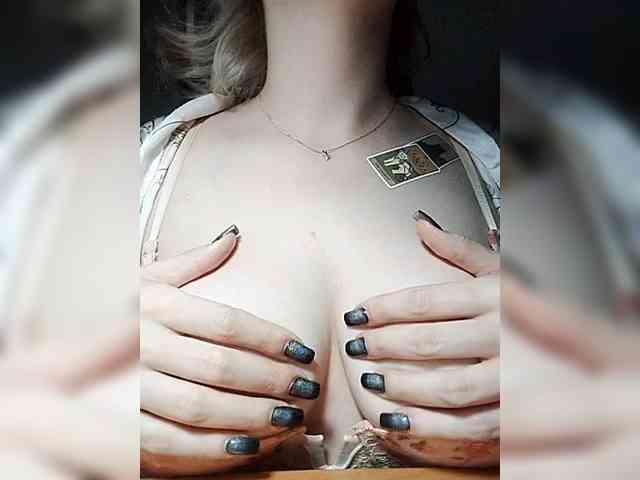 Merry_Kitties webcam