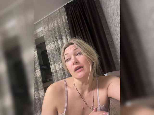Fiona2019 webcam