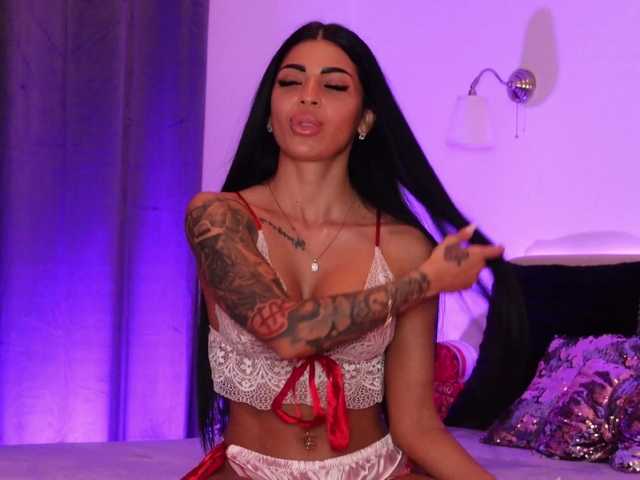 Vai a chattare su AngelaMyst AngelaMyst