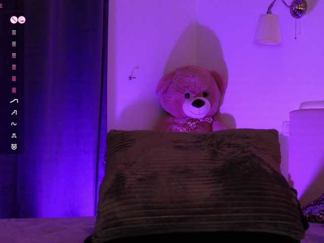 Entrez le videochat erotique avec le
modèle AngelaMyst AngelaMyst