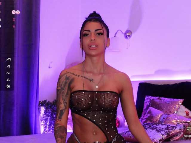 Vai a chattare su AngelaMyst AngelaMyst