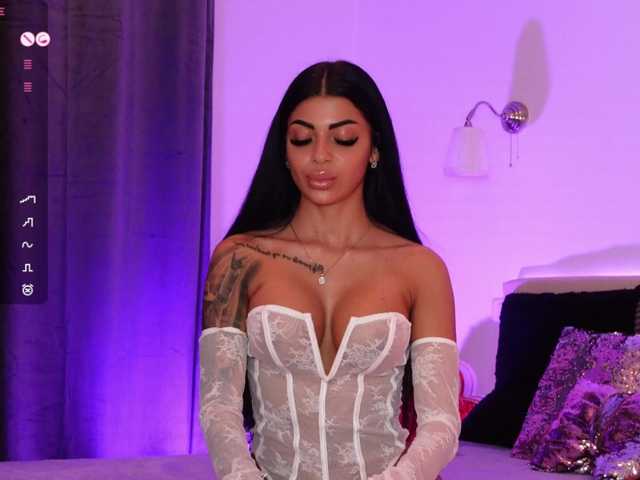 Gratis Live Sexcam mit AngelaMyst AngelaMyst