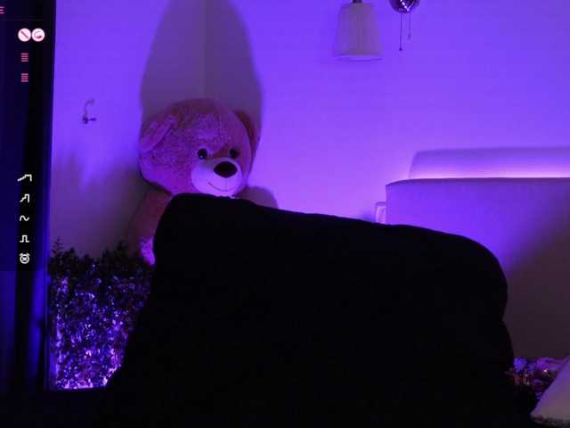 Gratis Live Sexcam mit AngelaMyst AngelaMyst