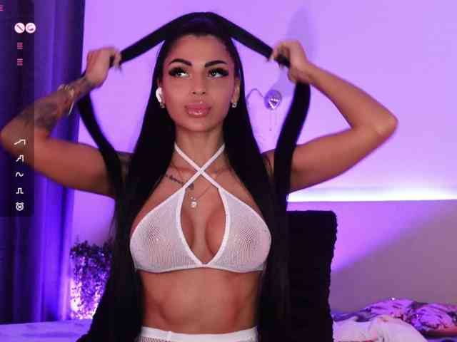 AngelaMyst webcam