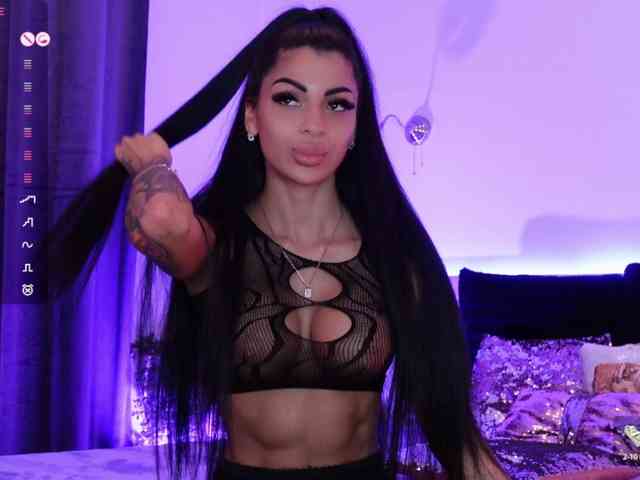 AngelaMyst webcam