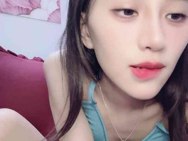 Aimee120 webcam