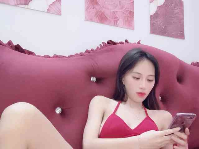 Aimee120 webcam