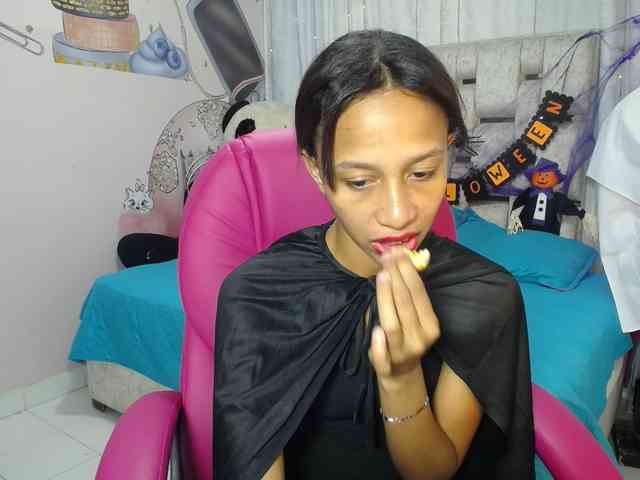 paulina-evans webcam