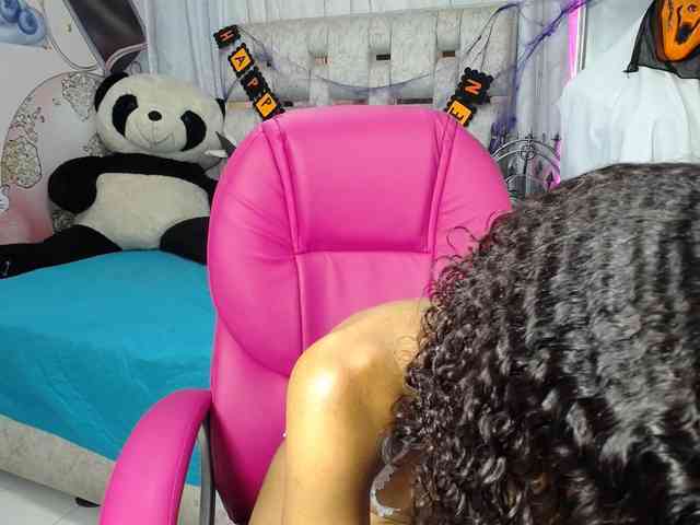 paulina-evans webcam