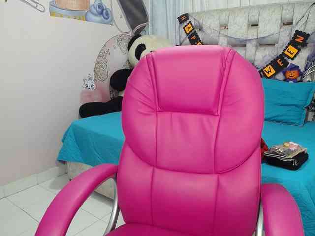 paulina-evans webcam