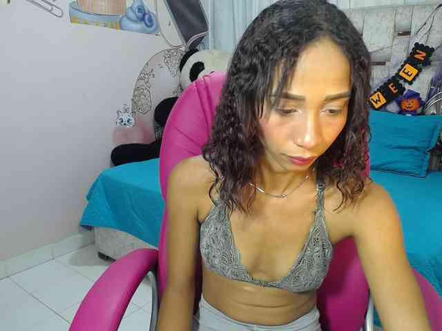 paulina-evans webcam