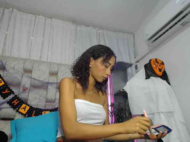 paulina-evans webcam