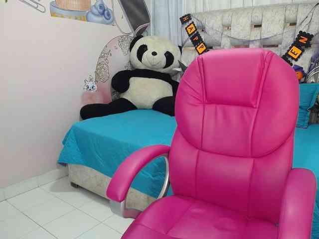 paulina-evans webcam