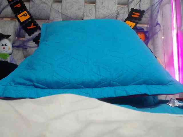 paulina-evans webcam