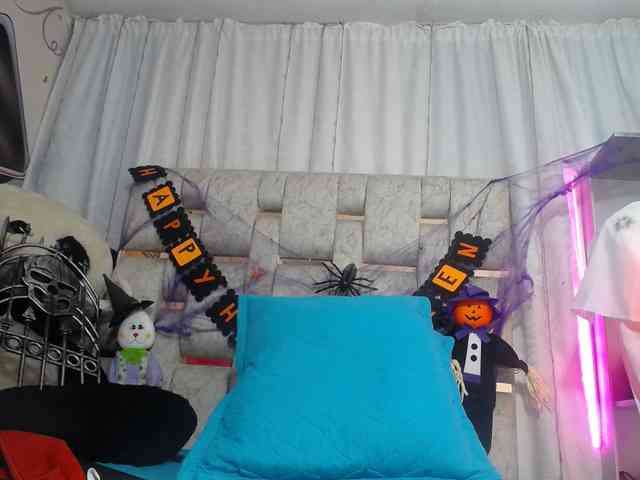 paulina-evans webcam