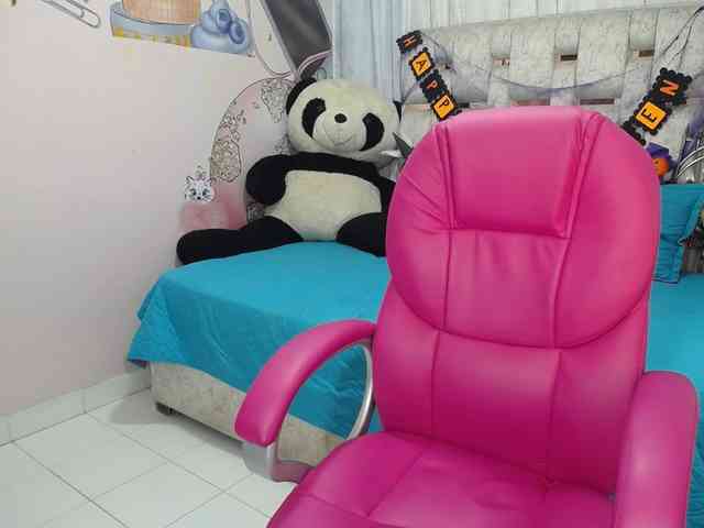 paulina-evans webcam