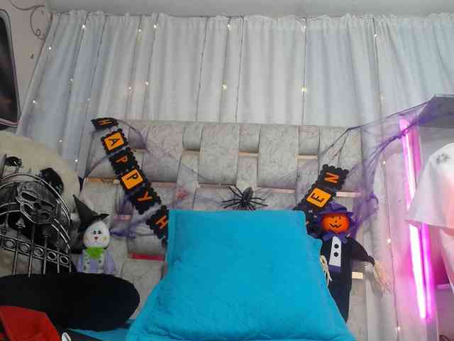 paulina-evans webcam