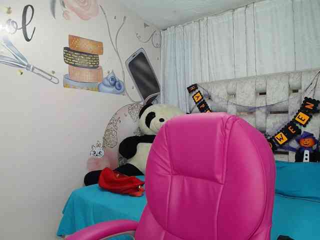 paulina-evans webcam