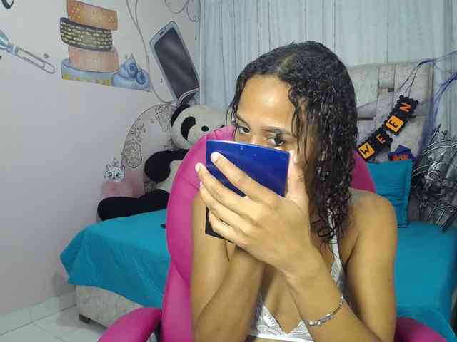 paulina-evans webcam