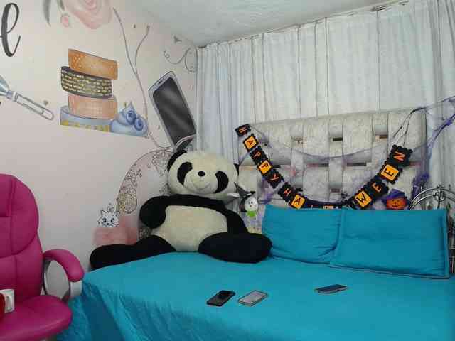 paulina-evans webcam