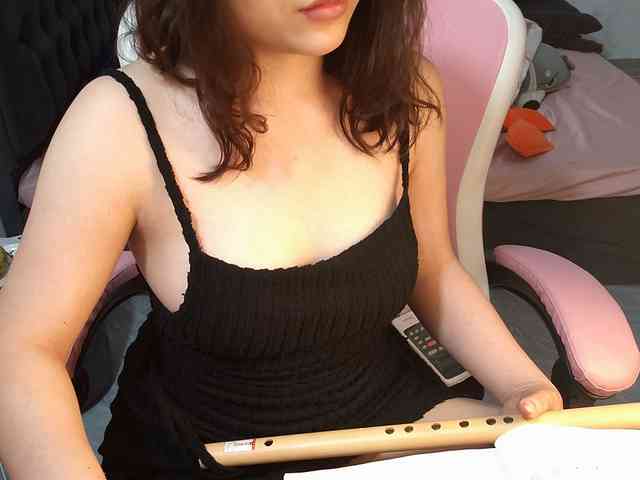 Julia98 webcam