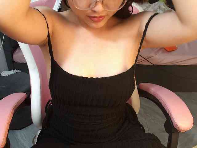 Julia98 webcam