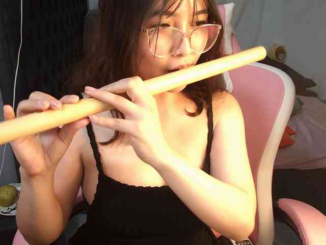 Julia98 webcam