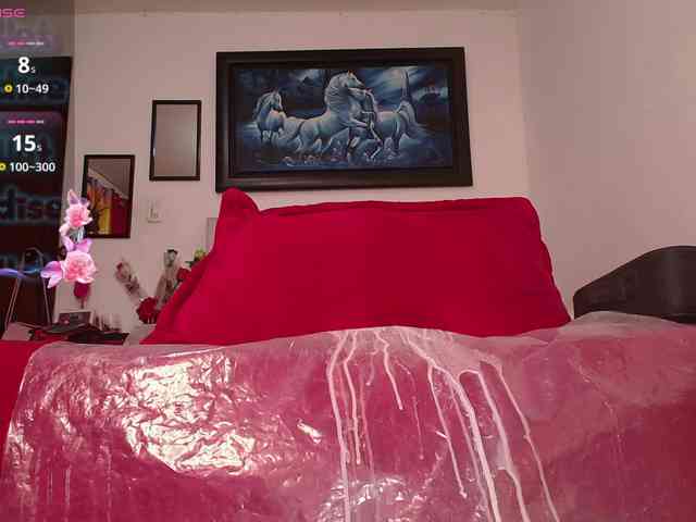 queensquirtluna webcam