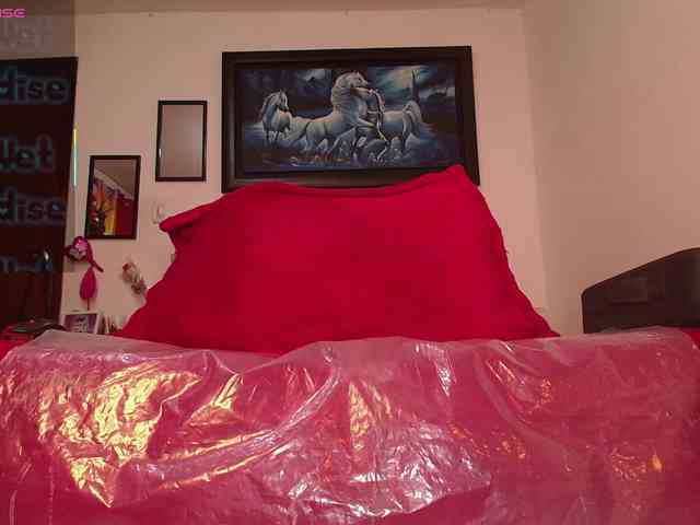queensquirtluna webcam