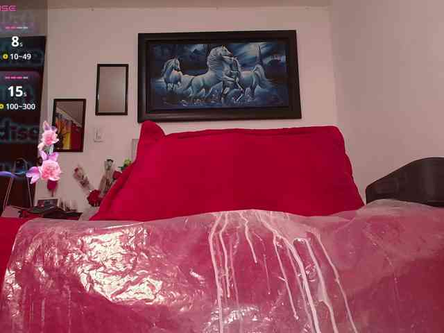 queensquirtluna webcam