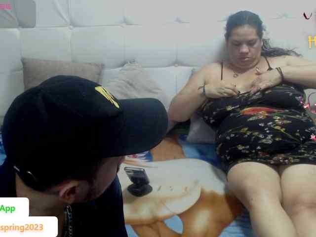 CandyandJhon webcam