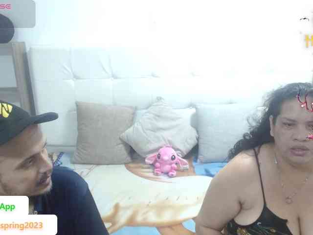 CandyandJhon webcam