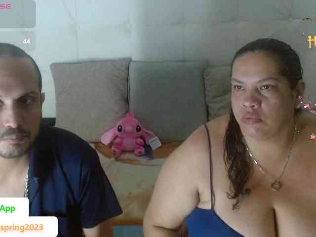 CandyandJhon webcam
